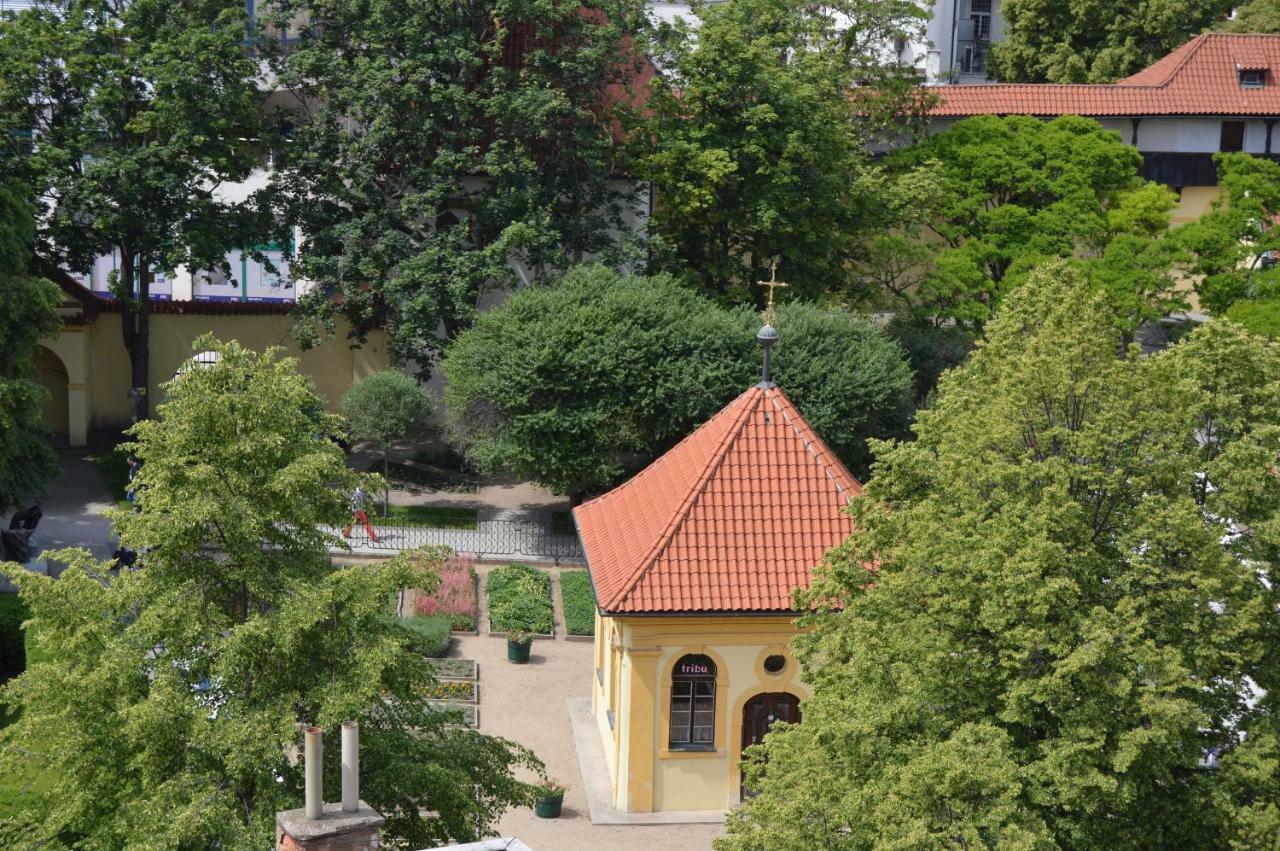 Adria Hotel Praha